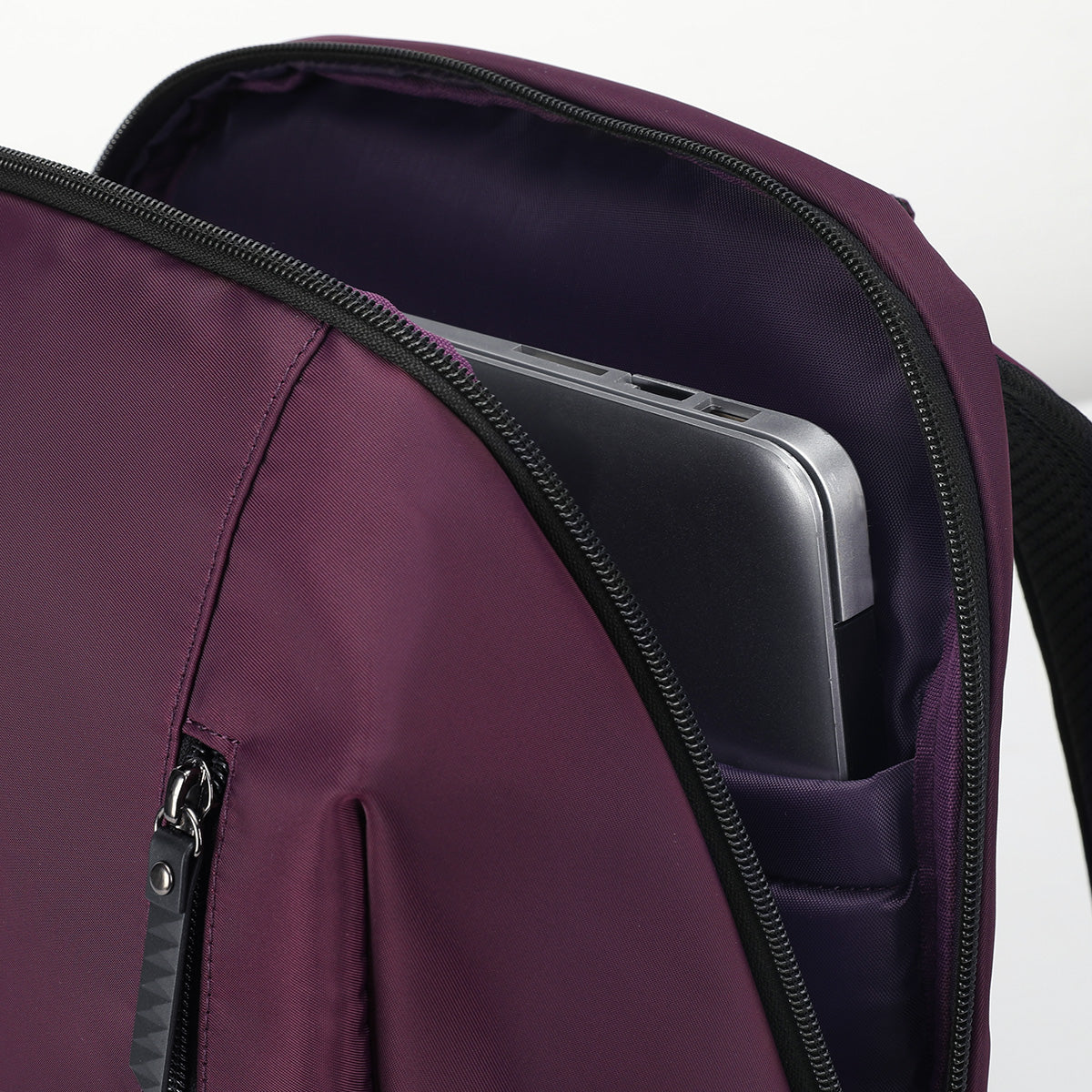 Mochila Ejecutiva Morado T-B9178