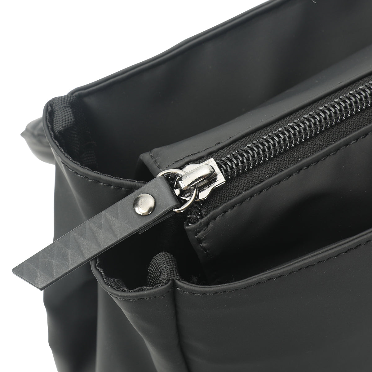 Mochila Urbana Negra T-B9592