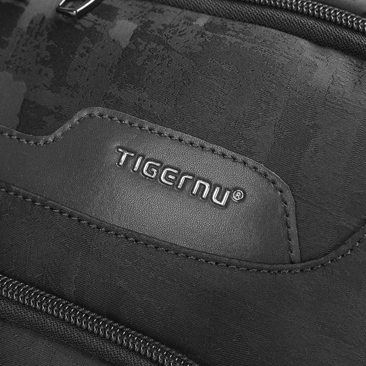 Mochila Ejecutiva Negra T-B9058